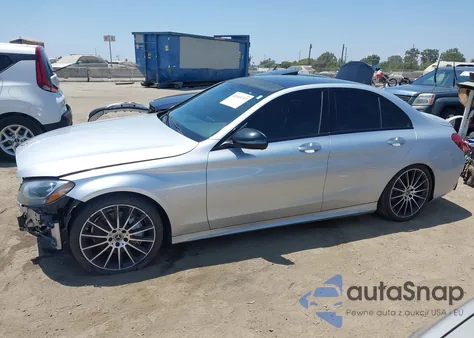 2018 Mercedes-Benz C 300 из США, поврежденный, VIN 55SWF4JB0JU235337